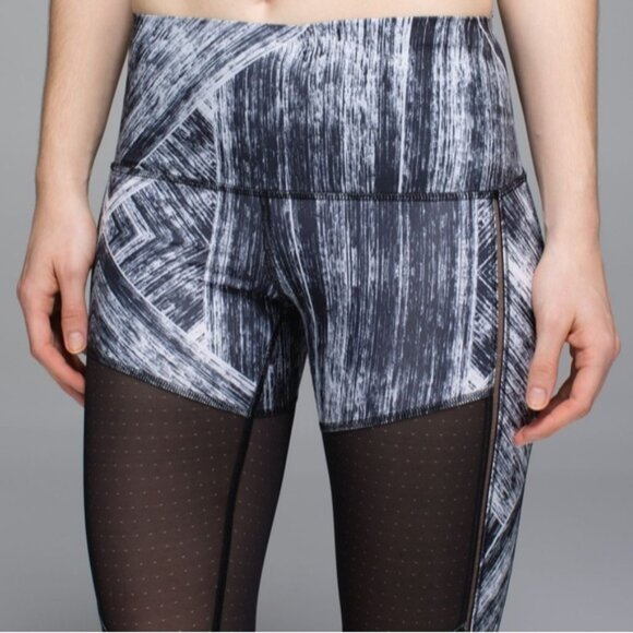Lululemon Hot To Street Pant Leggings - Picture 7 of 9
